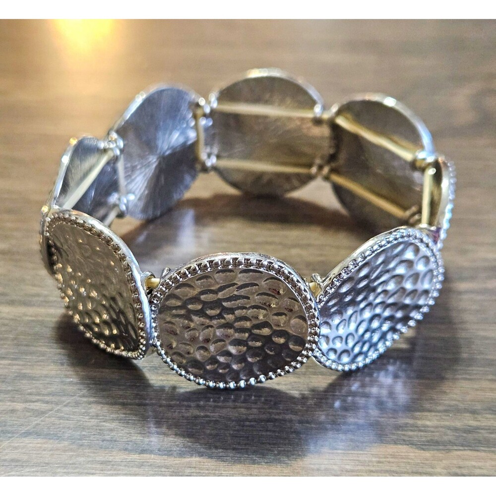 Paparazzi Radioactive Reflections Silver Hammered Disc Stretch Bracelet